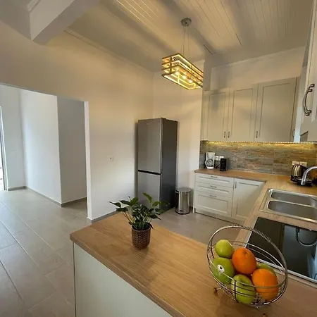 Nano'S House Οροφοδιαμέρισμα Στο Κέντρο Spetses Town Exterior photo