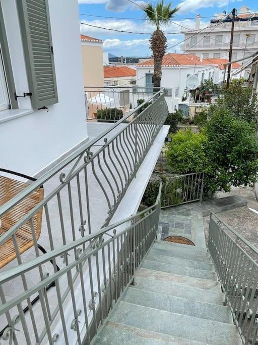 Apartment Nano's House οροφοδιαμέρισμα στο κέντρο *